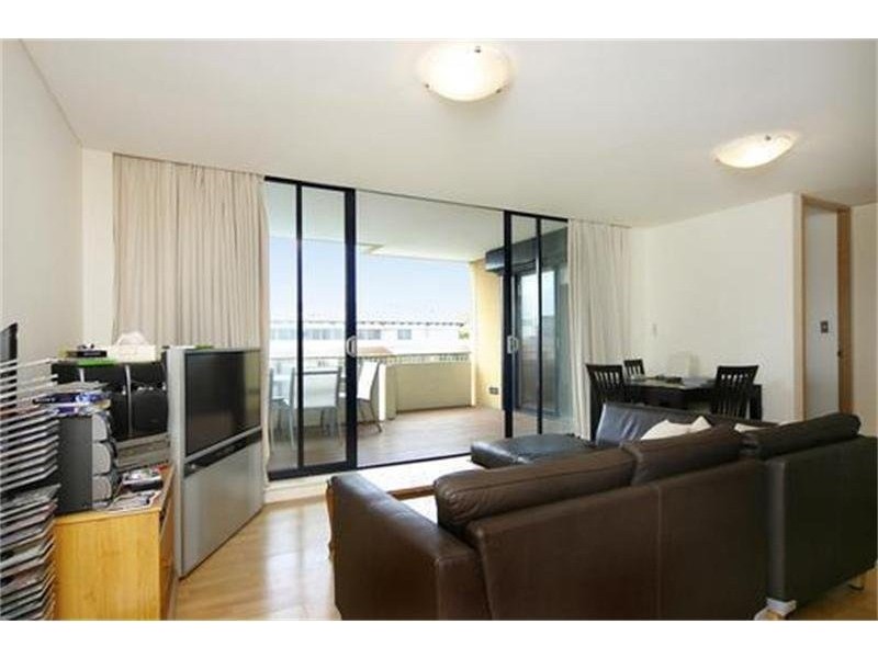 Unit 606/8 Cooper Street, Surry Hills NSW 2010