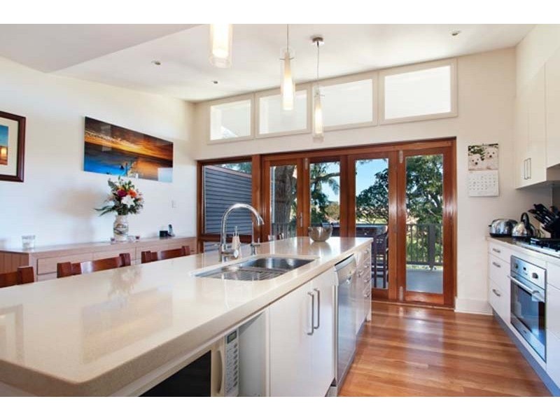 5 Woodland Street, Coogee NSW 2034