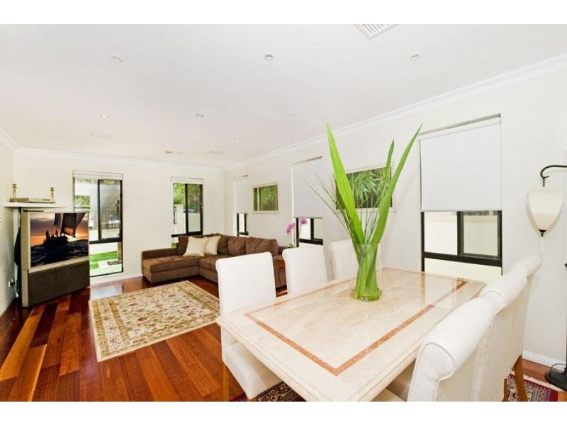 16 Brassie Street, North Bondi NSW 2026