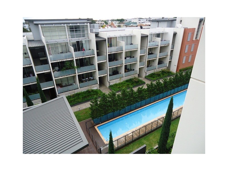 Unit 203/747 Botany Road, Rosebery NSW 2018