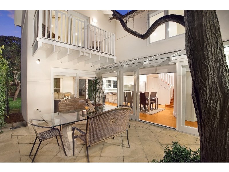 33 Murriverie Road, North Bondi NSW 2026