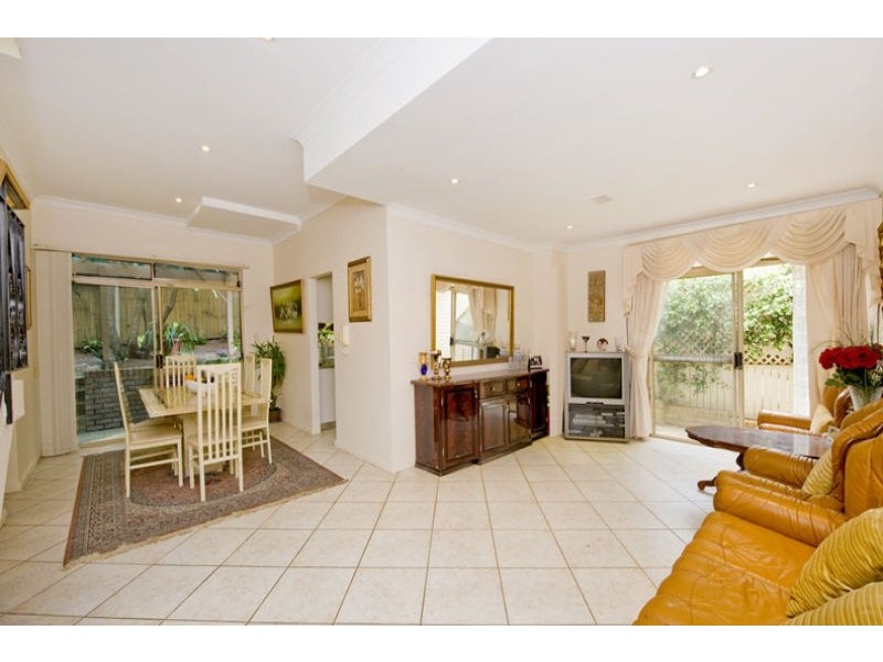 Unit 2/30 Roberts Street, Rose Bay NSW 2029