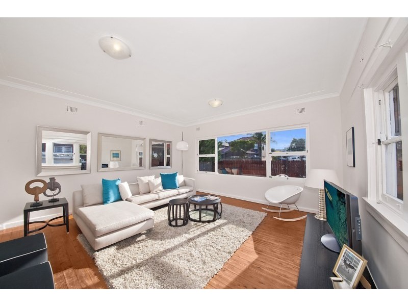 Unit 1/2 Griffith Avenue, North Bondi NSW 2026