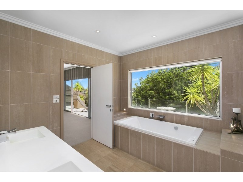 182 Military Road, Dover Heights NSW 2030