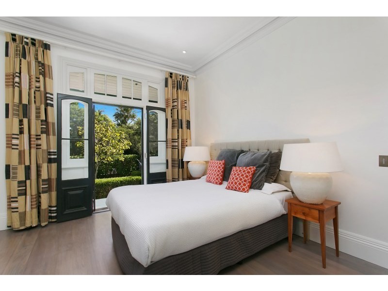 10 McDougall Street, Kensington NSW 2033