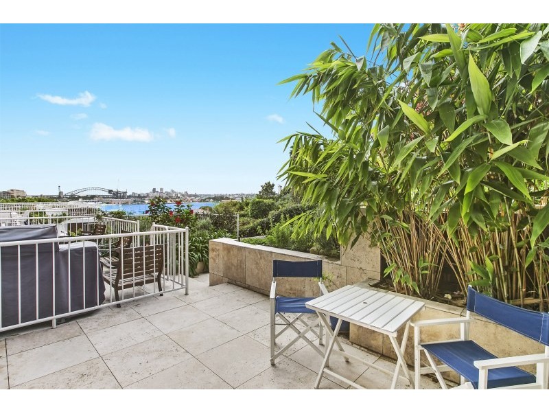 16/11 Yarranabbe Road, Darling Point NSW 2027