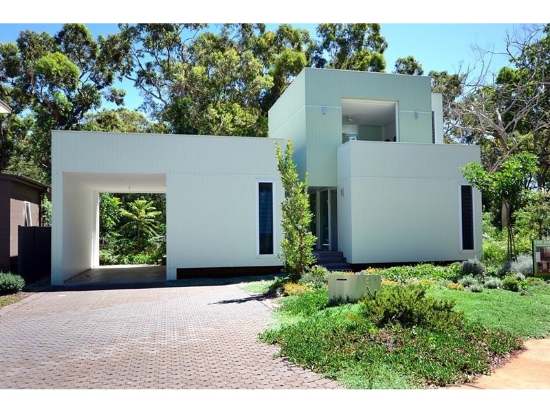 6 Silkwood Walk, Callala Beach NSW 2540