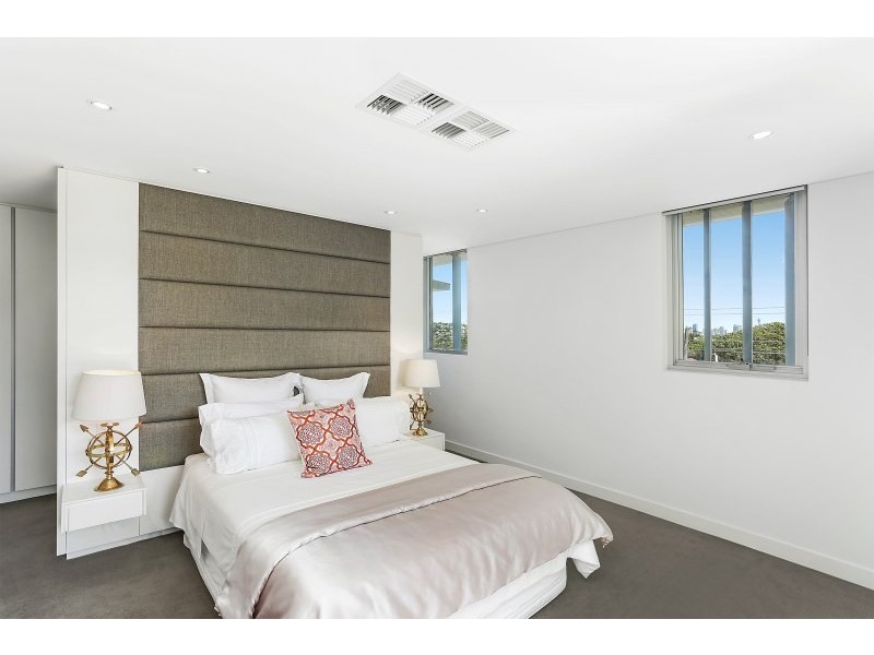 621 Old South Head Road, Rose Bay NSW 2029