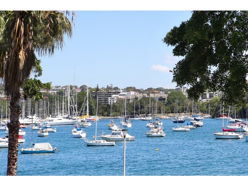 2/79 New Beach Road, Darling Point NSW 2027