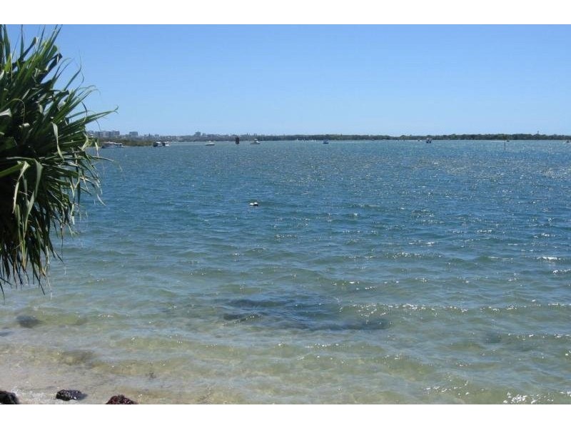 126 Golden Beach Esplanade, Golden Beach QLD 4551