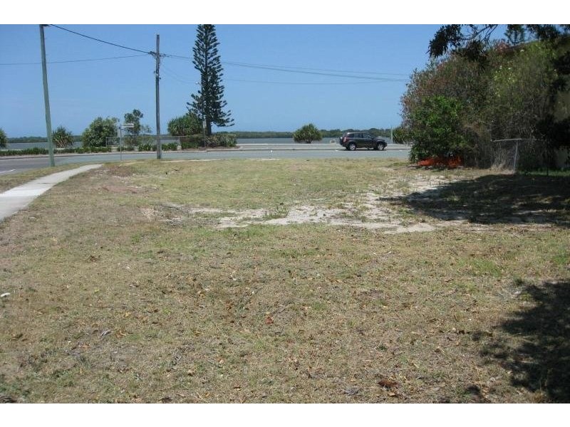 126 Golden Beach Esplanade, Golden Beach QLD 4551