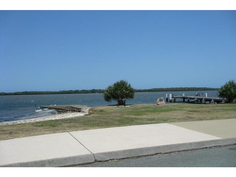 126 Golden Beach Esplanade, Golden Beach QLD 4551