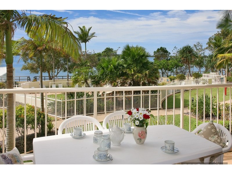 208/89 Golden Beach Esplanade, Golden Beach QLD 4551