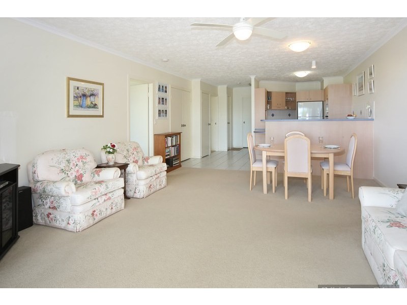 208/89 Golden Beach Esplanade, Golden Beach QLD 4551