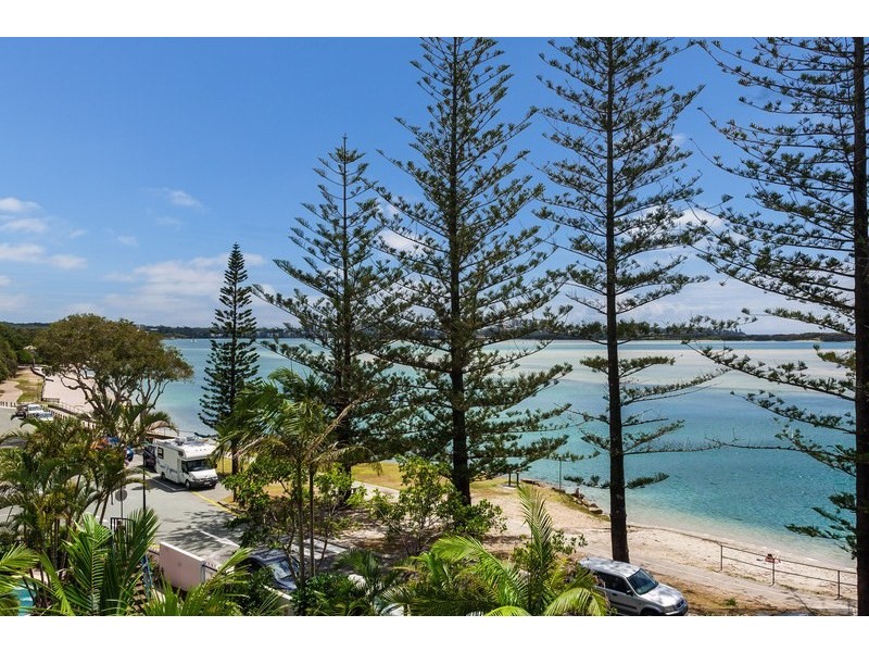405/75 Golden Beach Esplanade, Golden Beach QLD 4551