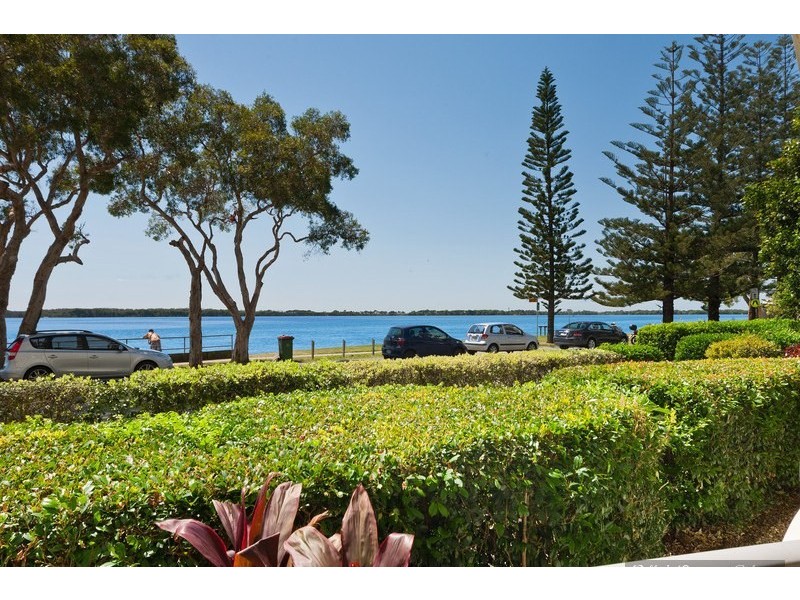 102/73 Golden Beach Esplanade, Golden Beach QLD 4551