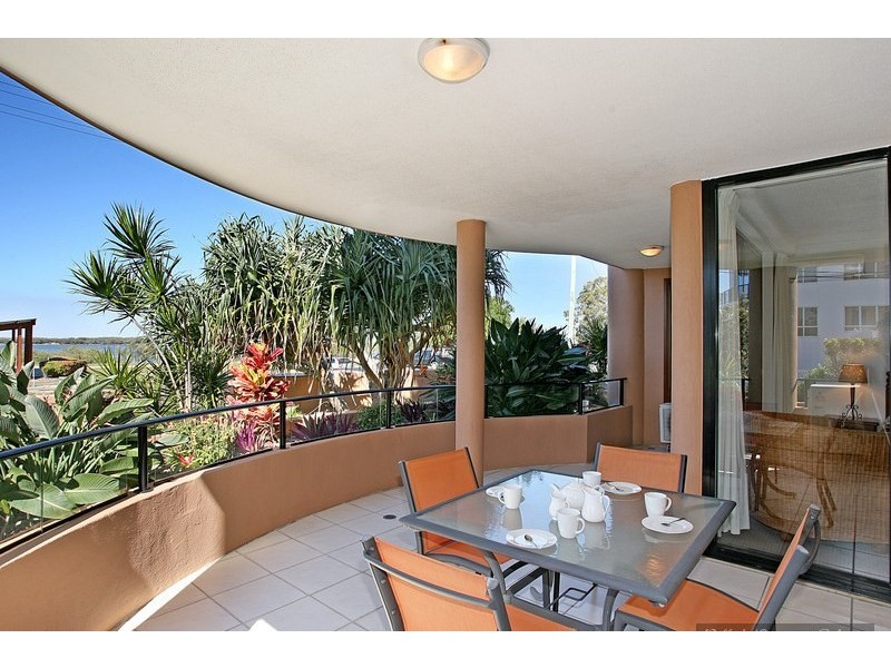 1/40 Golden Beach Esplanade, Golden Beach QLD 4551