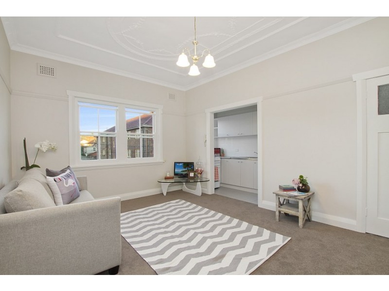 9/25a Hollywood Avenue, Bondi Junction NSW 2022