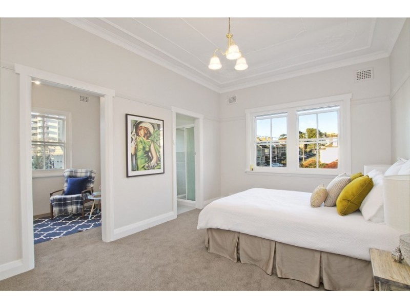 9/25a Hollywood Avenue, Bondi Junction NSW 2022