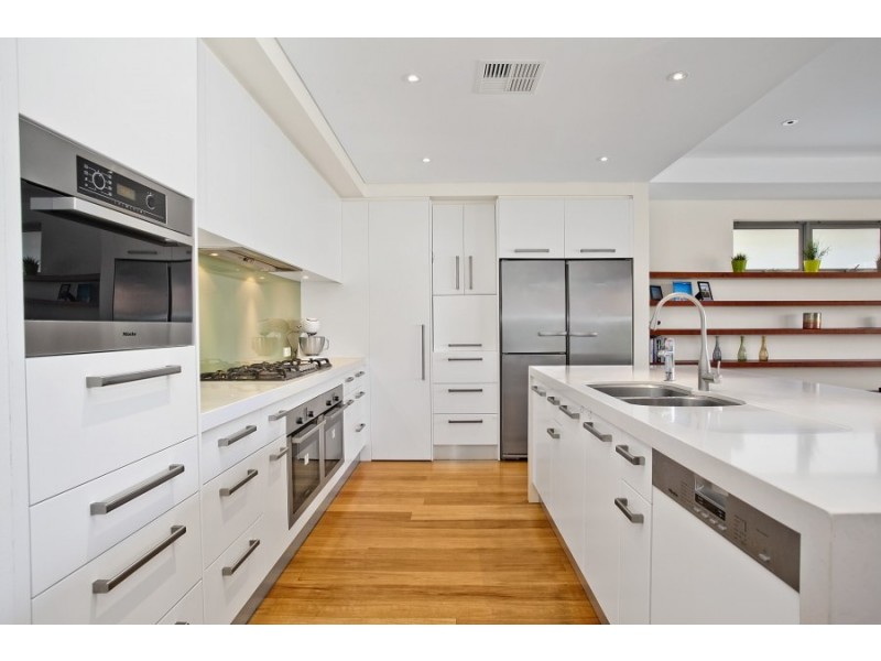 36 Hastings Parade, North Bondi NSW 2026