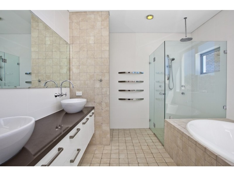 36 Hastings Parade, North Bondi NSW 2026