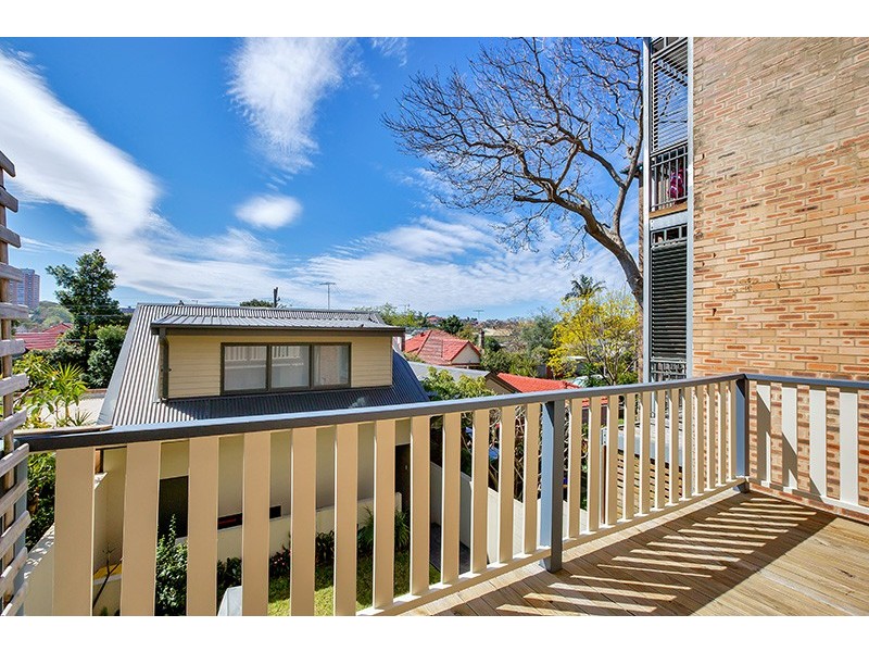 2/70 Coogee Bay Road, Randwick NSW 2031