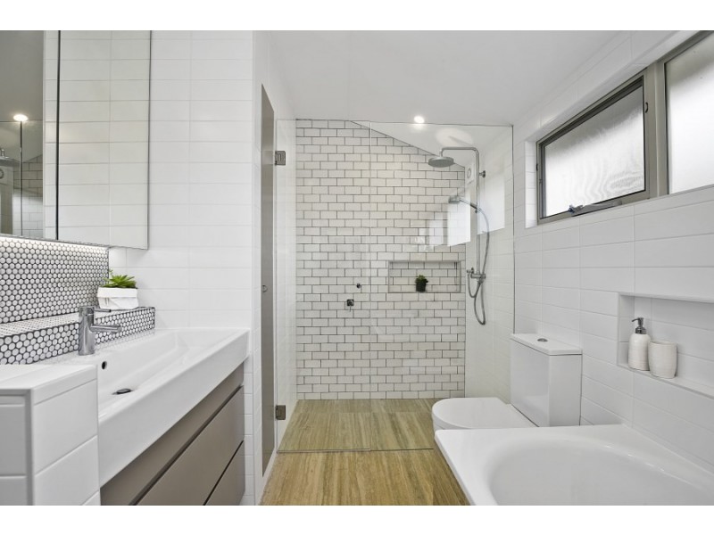 27 Cuthbert Street, Queens Park NSW 2022