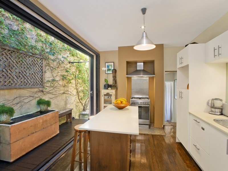126 Denison Street, Bondi Junction NSW 2022