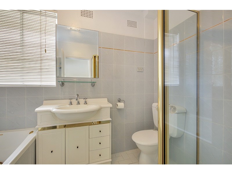 9/27 Wallis Parade, North Bondi NSW 2026