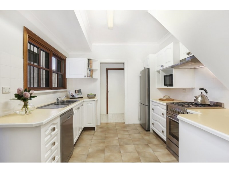 120 Denison Street, Bondi Junction NSW 2022