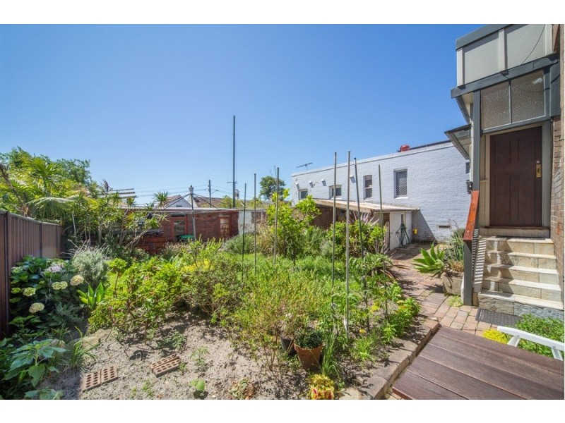 18 Waverley Crescent, Bondi Junction NSW 2022