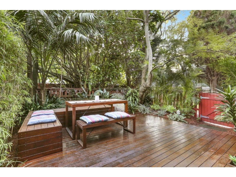 2/70 Henrietta Street, Waverley NSW 2024