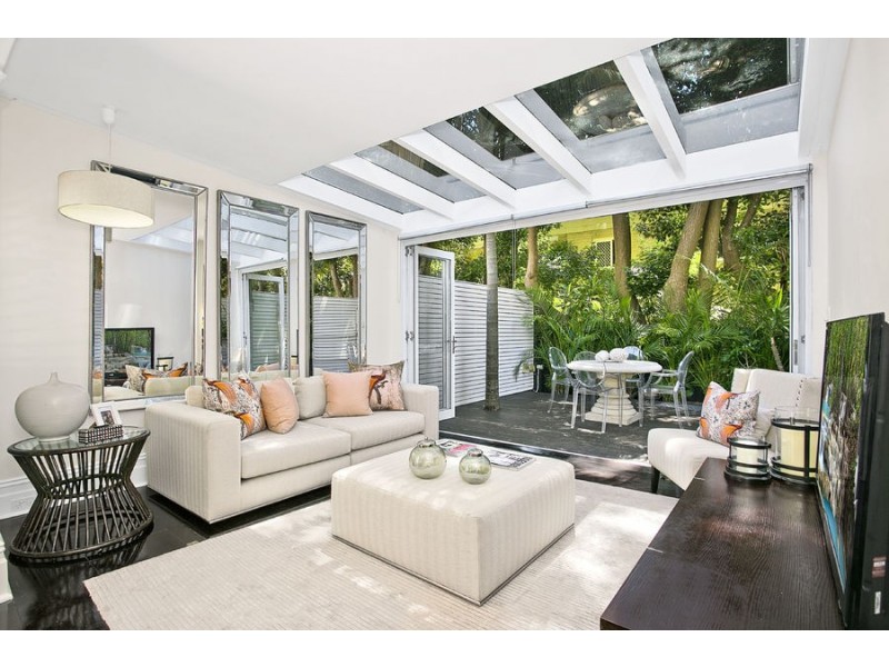 13 Woods Avenue, Woollahra NSW 2025