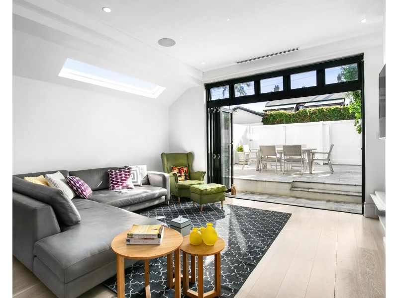 33 St James Road, Bondi Junction NSW 2022