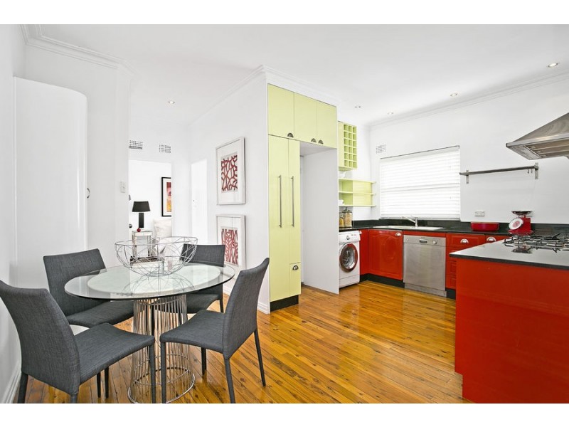 11/125 Old South Head Road, Bondi Junction NSW 2022