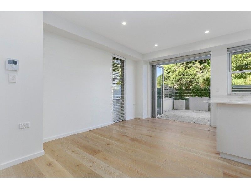 2/52 Military Road, North Bondi NSW 2026