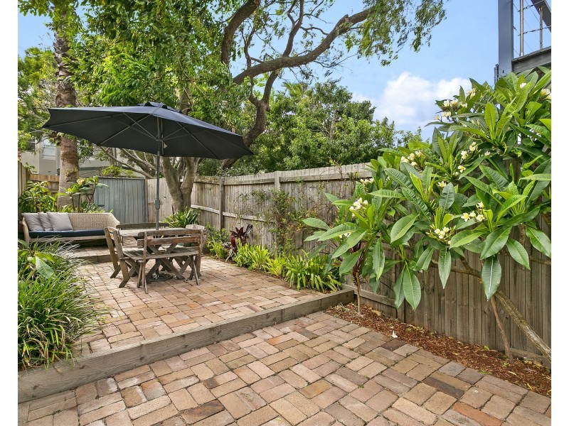 10 Edmund Street, Queens Park NSW 2022