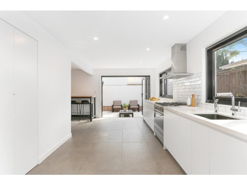 16a Cuthbert Street, Queens Park NSW 2022