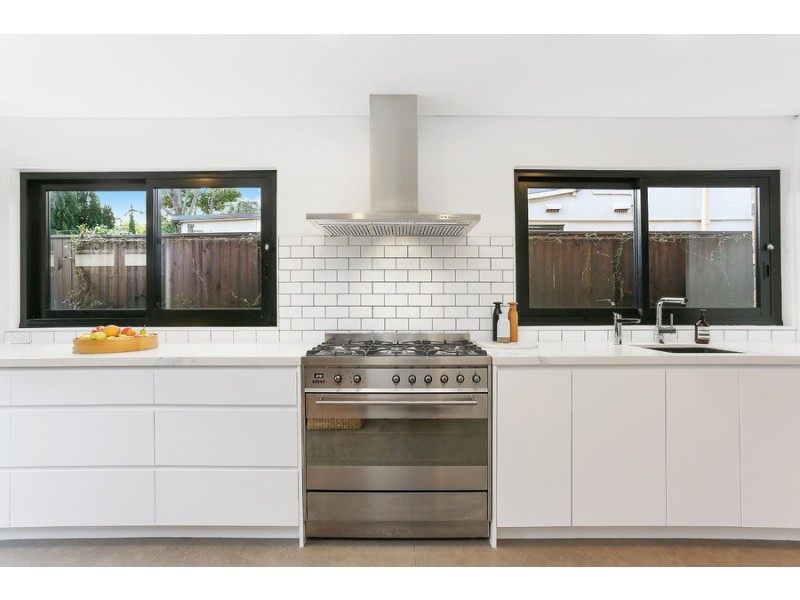 16a Cuthbert Street, Queens Park NSW 2022