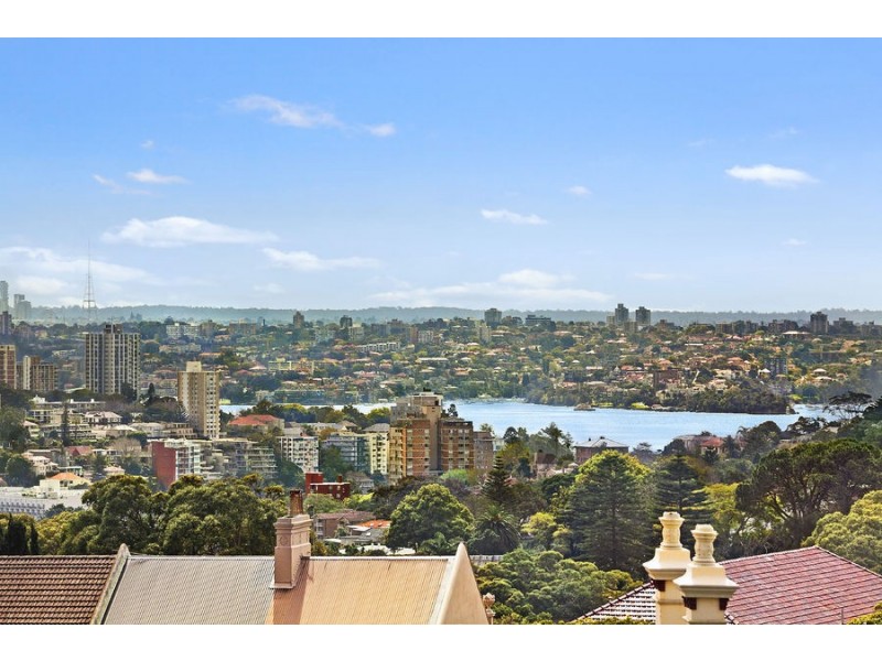 18/83 Old South Head Road, Bondi Junction NSW 2022