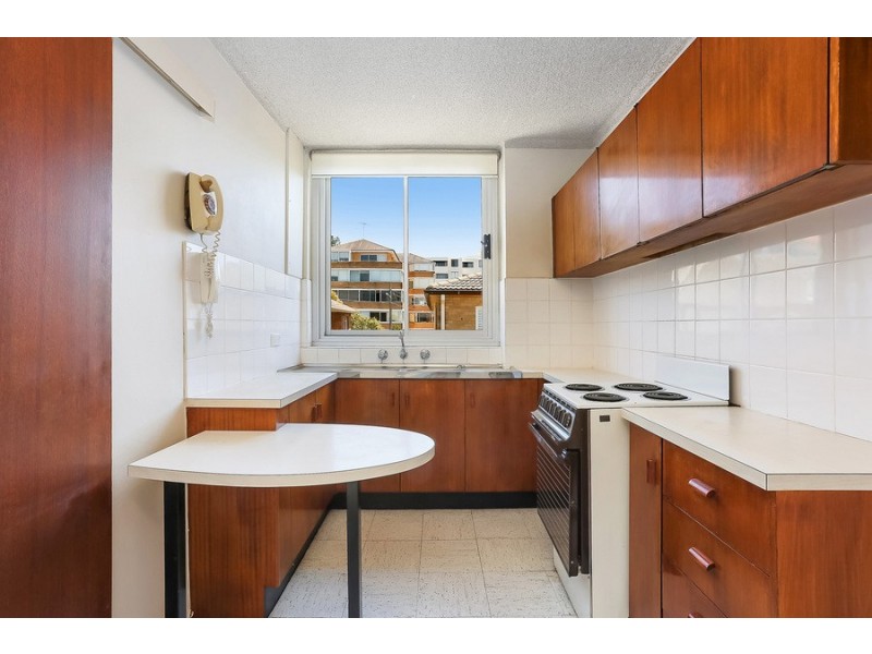 15/251-261 Oberon Street, Coogee NSW 2034