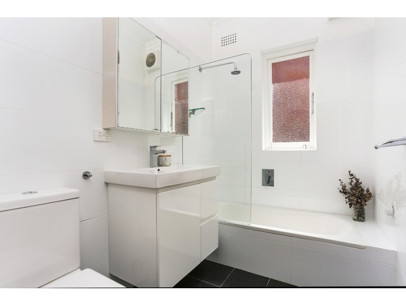 3/70 Henrietta Street, Waverley NSW 2024