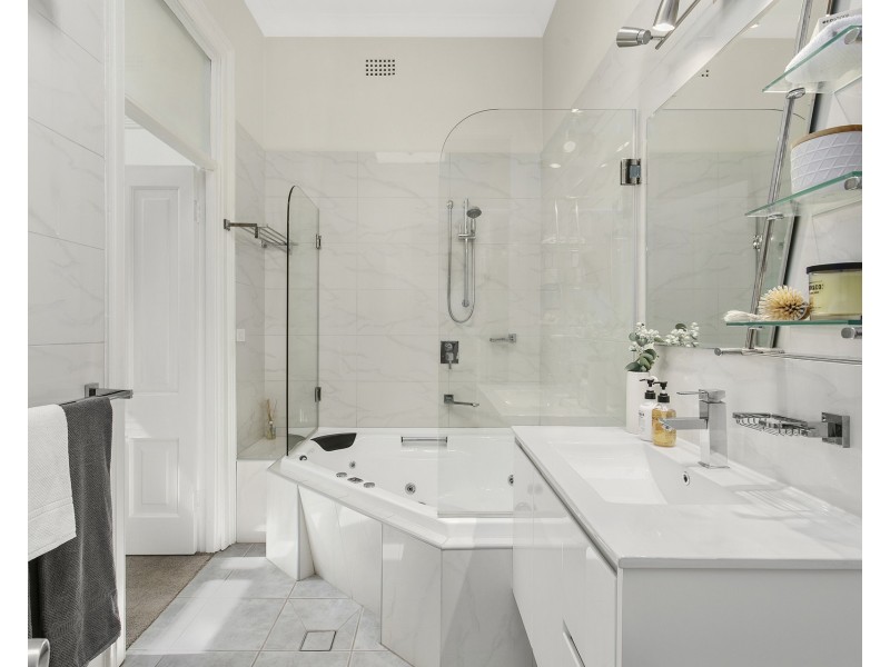 1 Donald Place, Bondi Junction NSW 2022