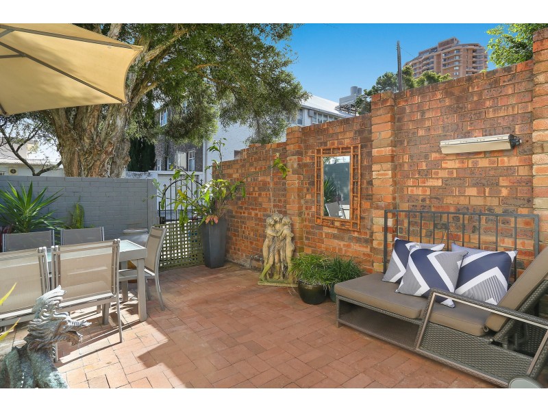 23 Mackenzie Street, Bondi Junction NSW 2022