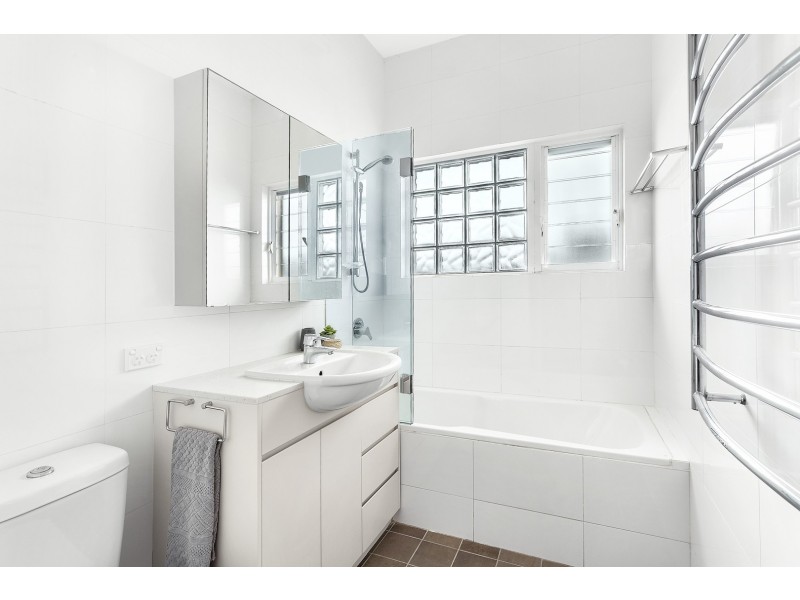 29 Reina Street, North Bondi NSW 2026