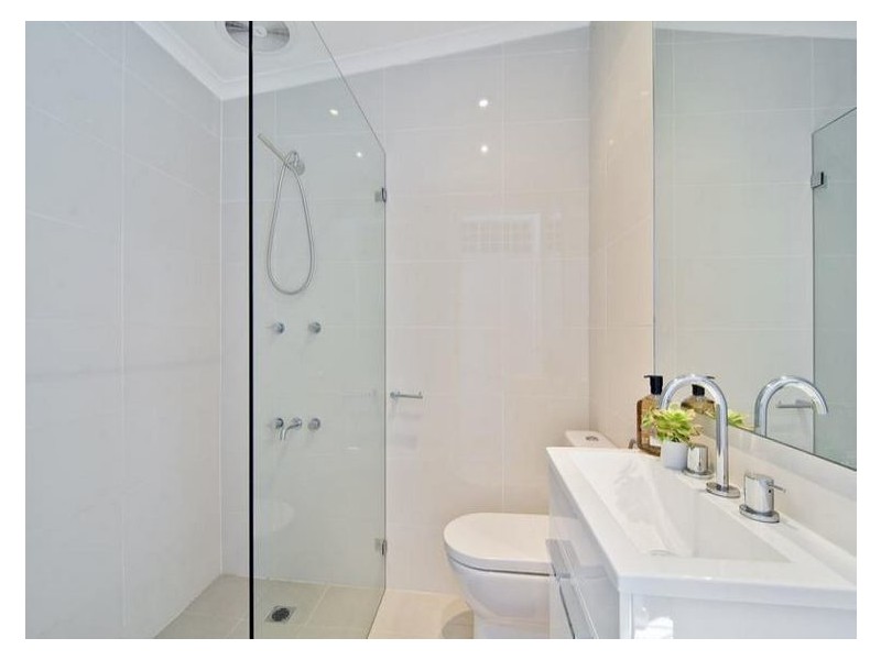 32 St James Road, Bondi Junction NSW 2022