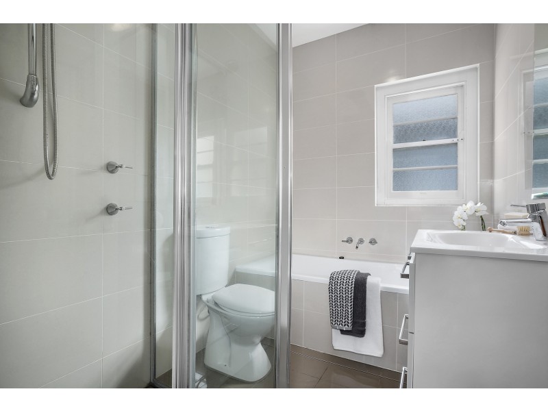 4/220 Old South Head Road, Vaucluse NSW 2030