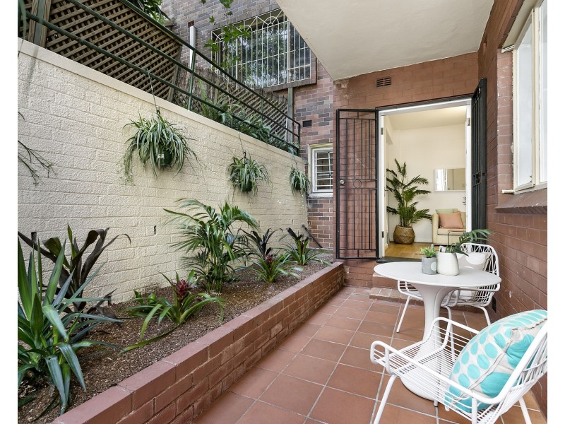 2/96 Wallis Street, Woollahra NSW 2025