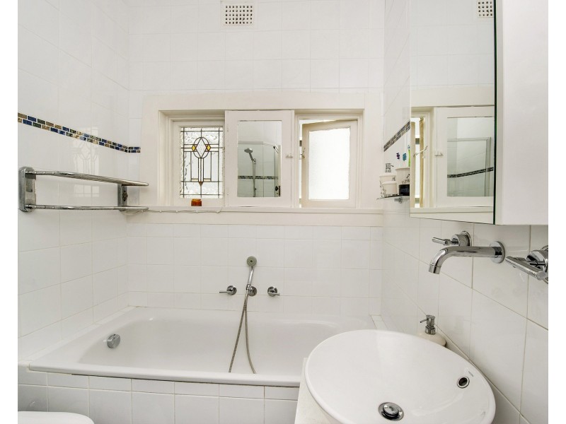 3 Seaview Street, Clovelly NSW 2031