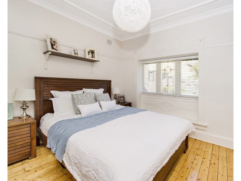 3 Seaview Street, Clovelly NSW 2031